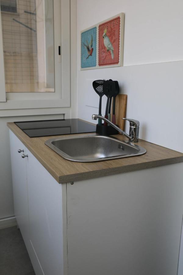 Interno 11 City View With Kitchen - 70 Mq Bari Exteriér fotografie